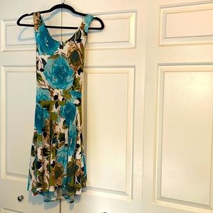 Floral Mauda Mini dress size 6